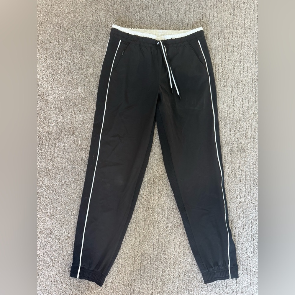 Athleta joggers - Picture 2 of 3